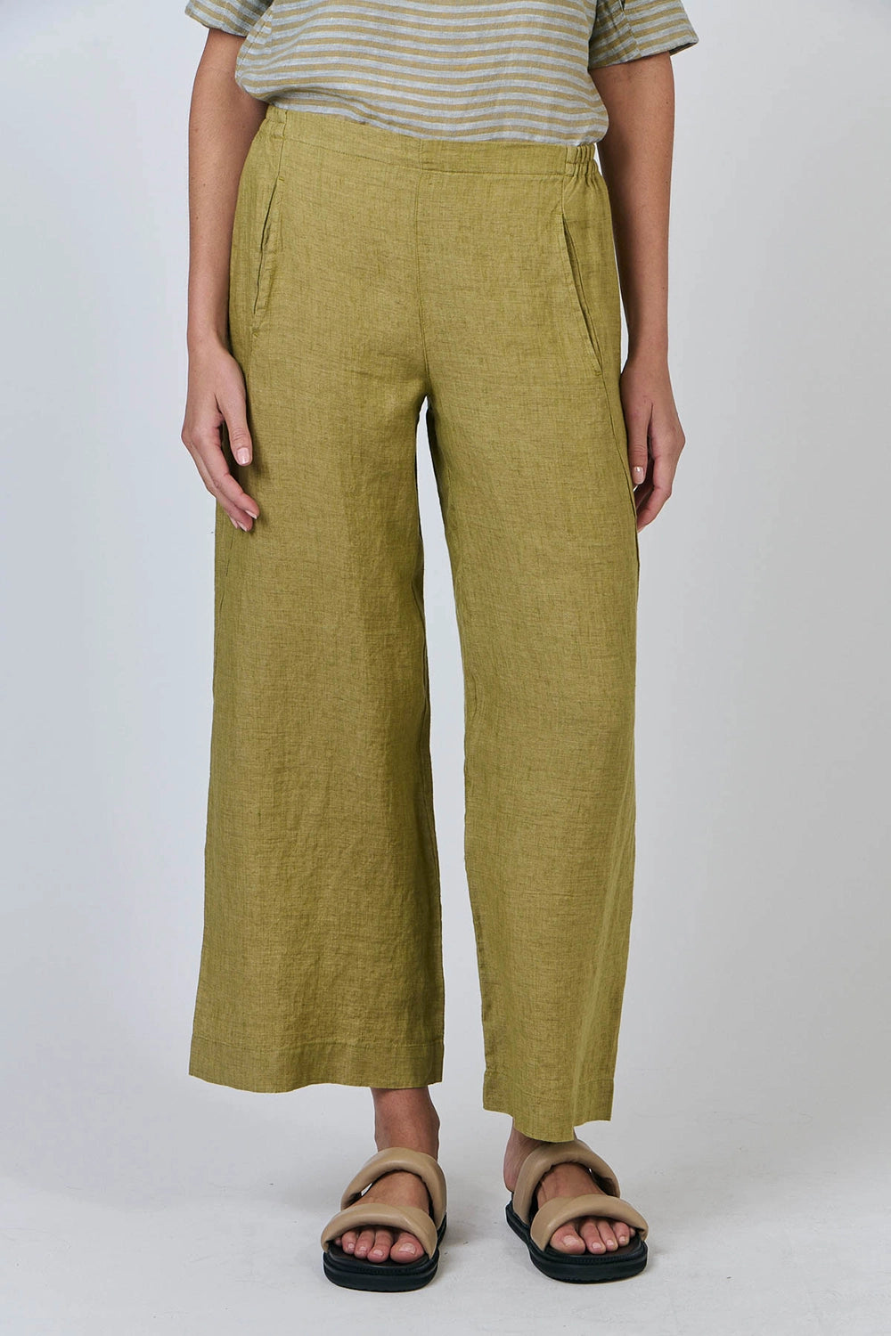 Naturals by O & J Linen Pants in Bamboo GA398