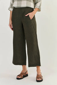 Naturals by O & J Linen Pants in Licorice GA398