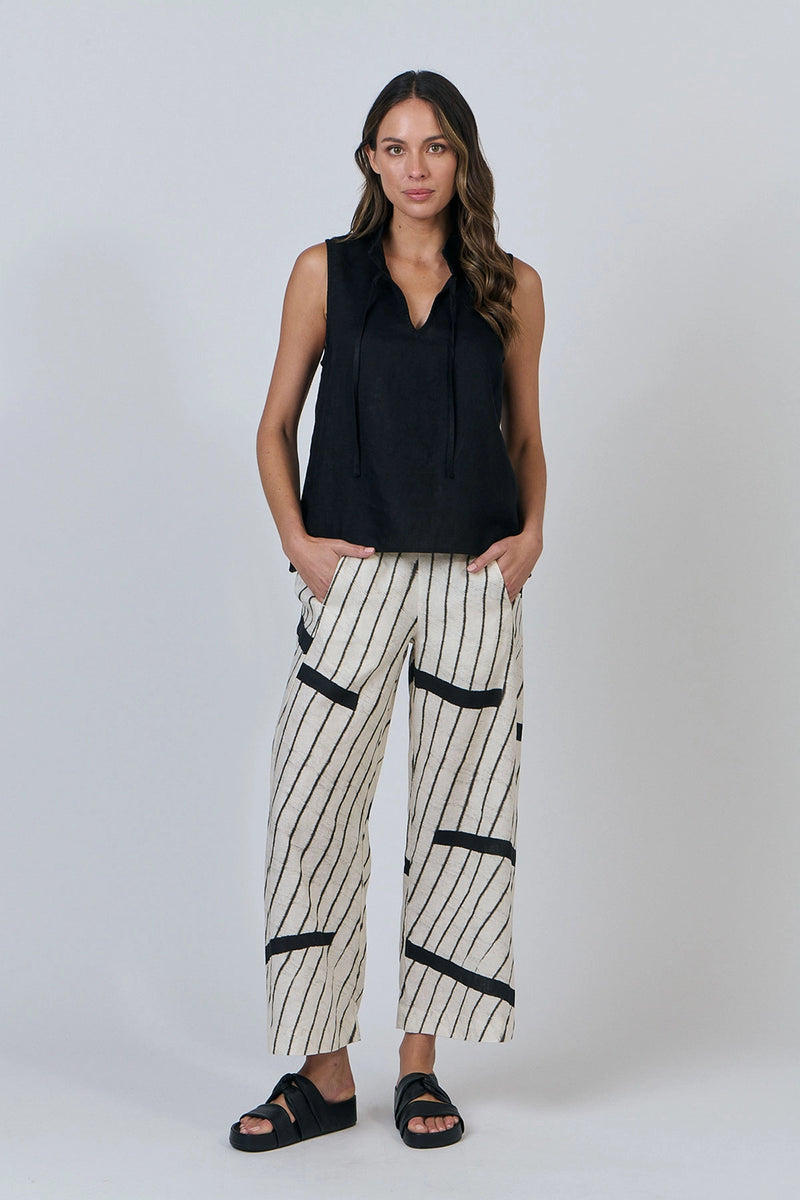 Naturals by O & J Linen Pants in Isobars GA398