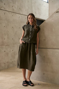 Naturals by O & J Linen Shirt in Licorice GA429