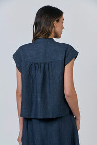 Naturals by O & J Linen Top in Poseidon GA429