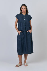 Naturals by O & J Linen Top in Poseidon GA429