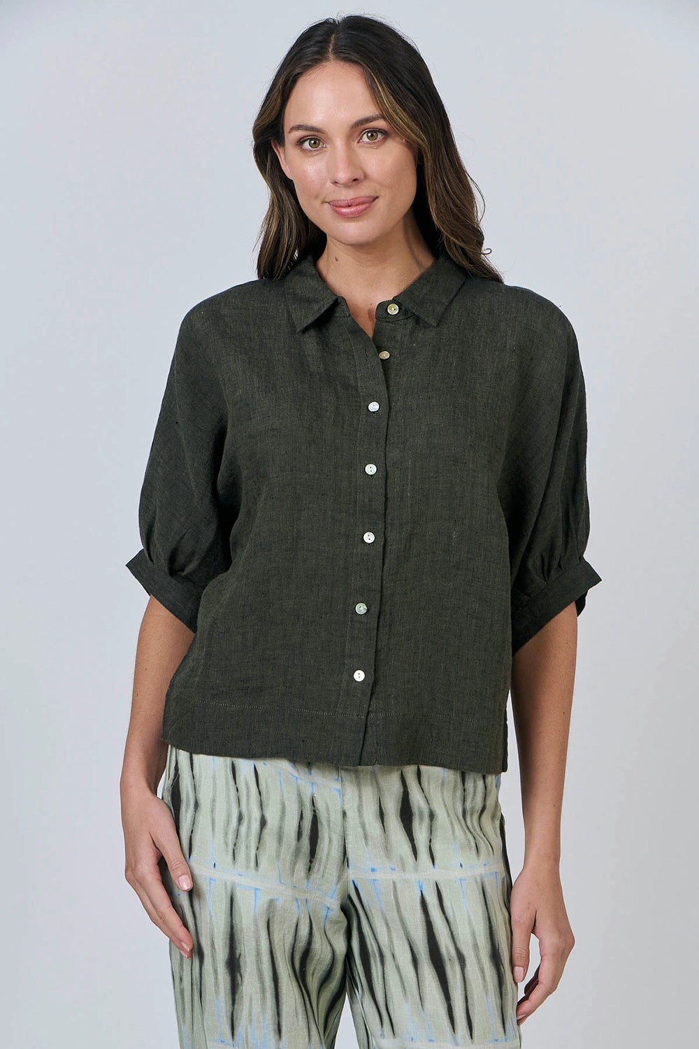 Naturals by O & J Linen Shirt in Licorice GA471