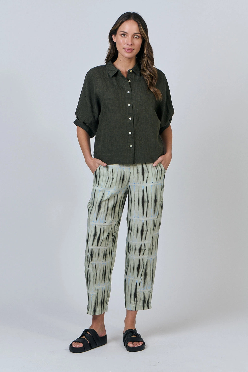 Naturals by O & J Linen Shirt in Licorice GA471