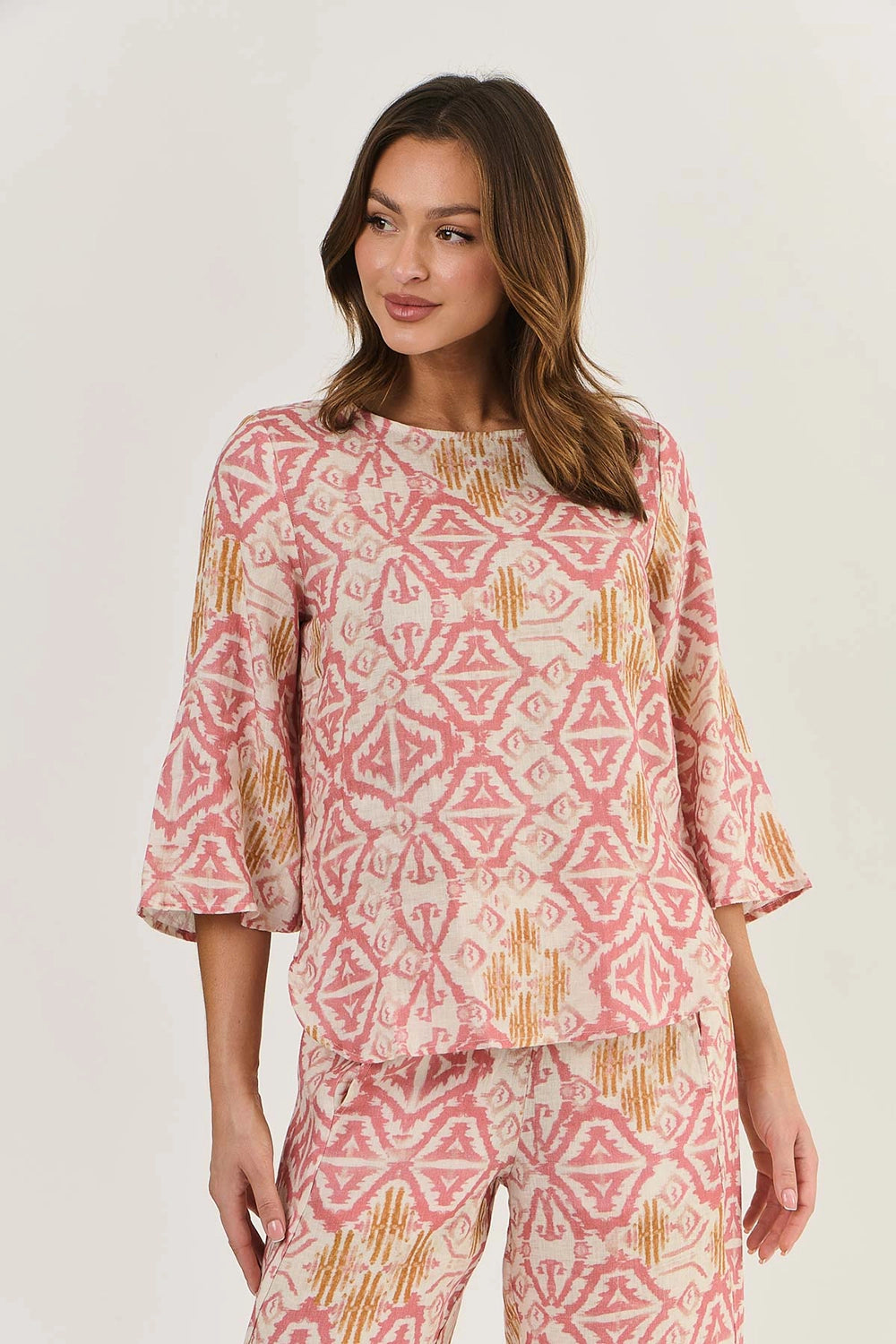 Naturals by O & J Linen Top in Ikat GA503