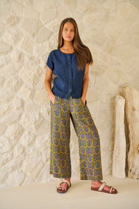 Naturals by O & J Linen Pant in Motif GA398