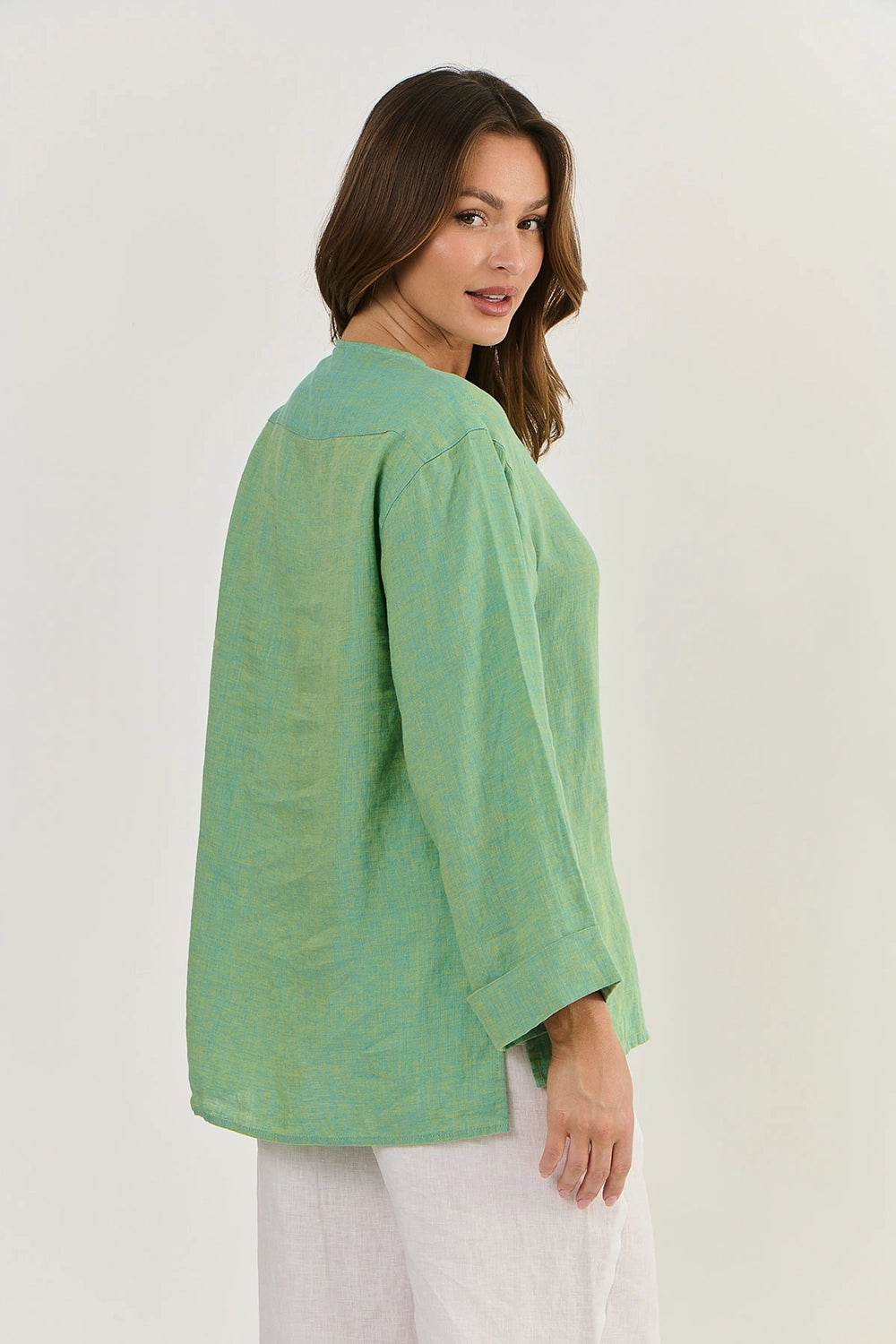 Naturals by O & J Button Through Linen Top in Caterpillar GA510