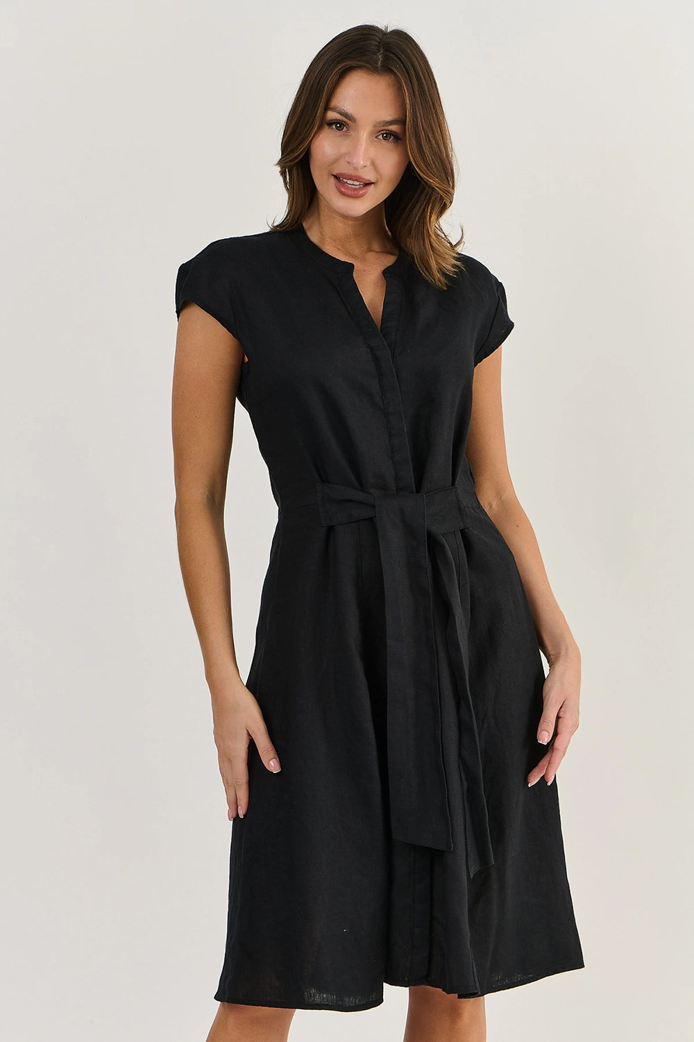 Naturals by O & J Linen Dress with Cap Sleeve in Black Ga521