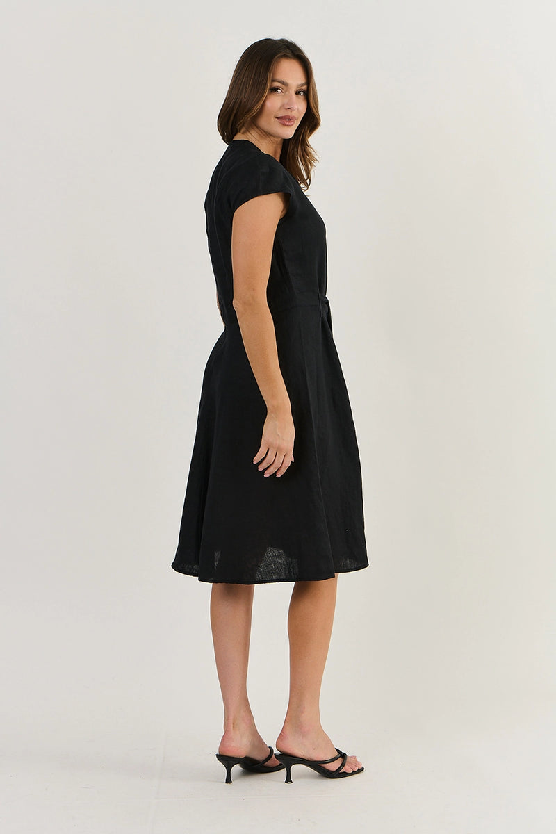 Naturals by O & J Linen Dress with Cap Sleeve in Black Ga521