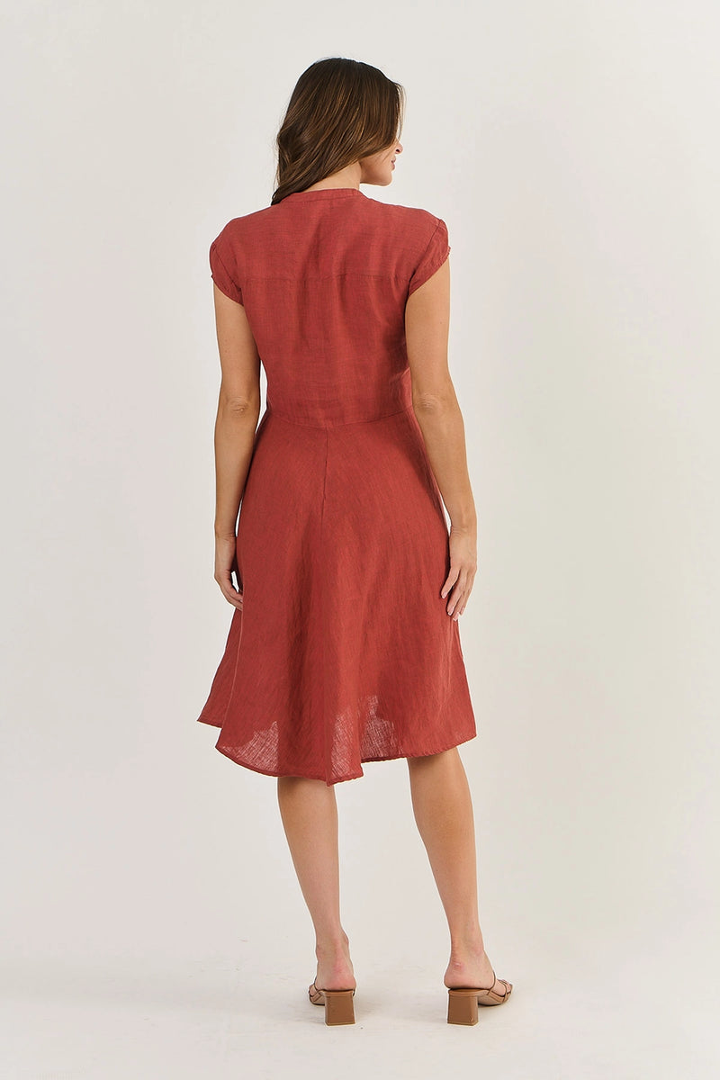 Naturals by O & J Linen Dress with Cap Sleeve in Cedar Ga521