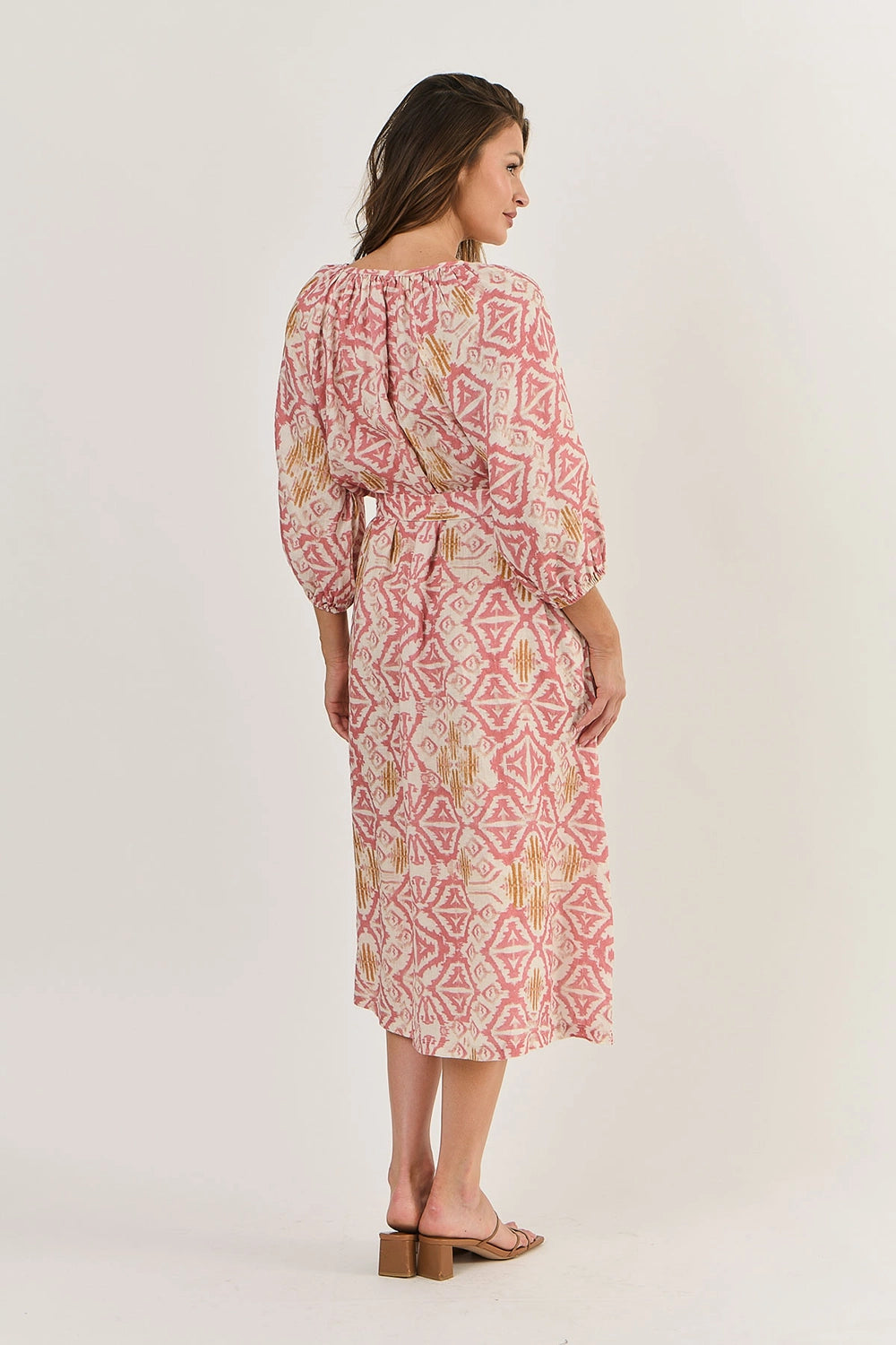 Naturals by O & J Linen Dress Dress in Ikat Ga534