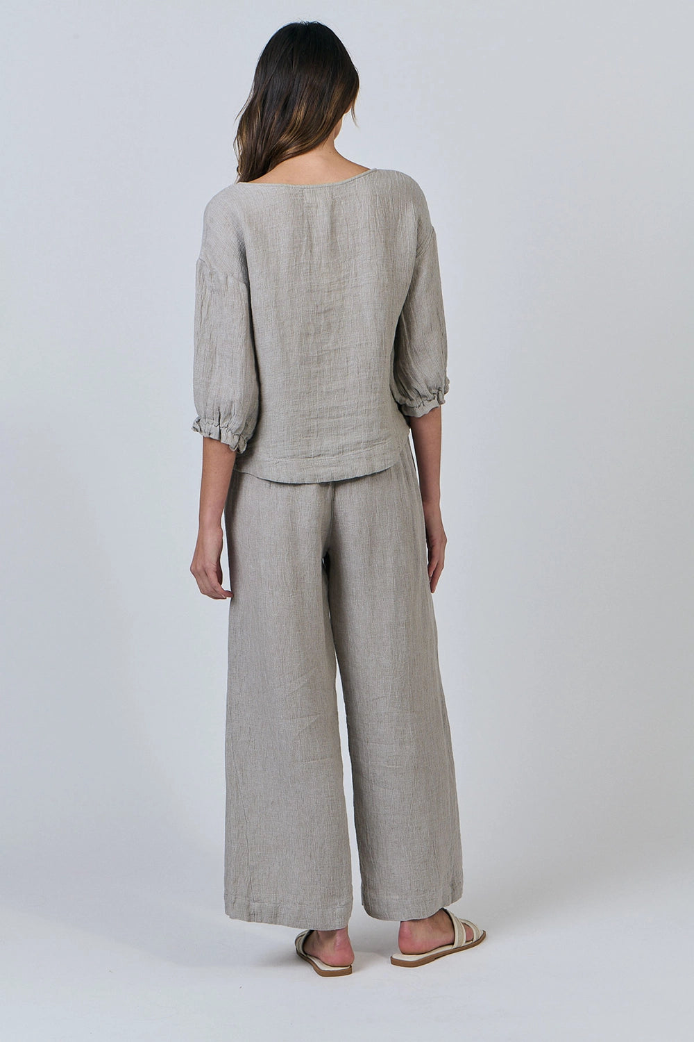Naturals by O & J Linen Top in Cement GA539