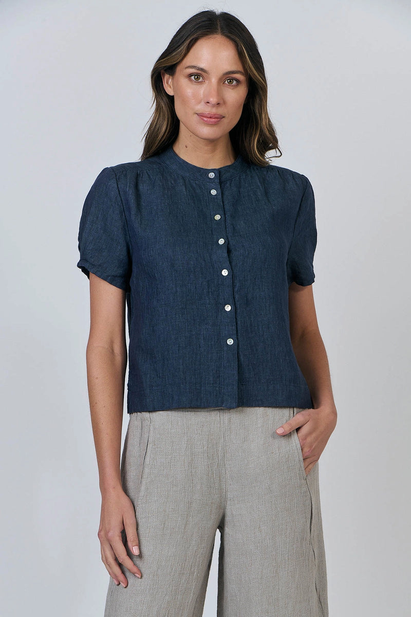Naturals by O & J Linen Top in Poseidon GA547