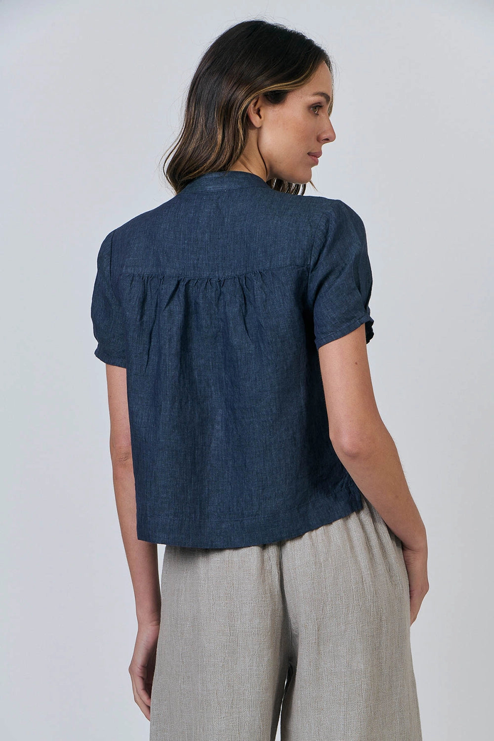 Naturals by O & J Linen Top in Poseidon GA547