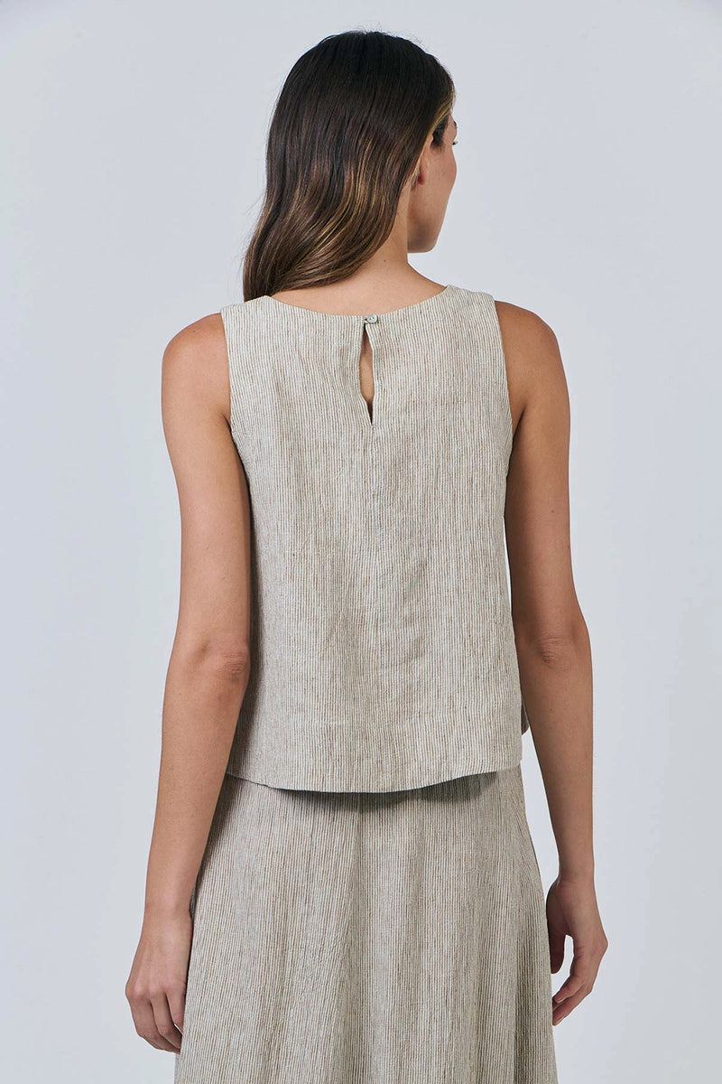 Naturals by O & J Linen top in Blister GA561