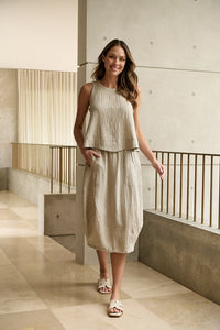 Naturals by O & J Linen top in Blister GA561