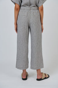 Naturals by O & J Linen Pant in Rue GA567