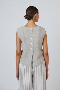 Naturals by O & J Linen Top in Mousse GA581