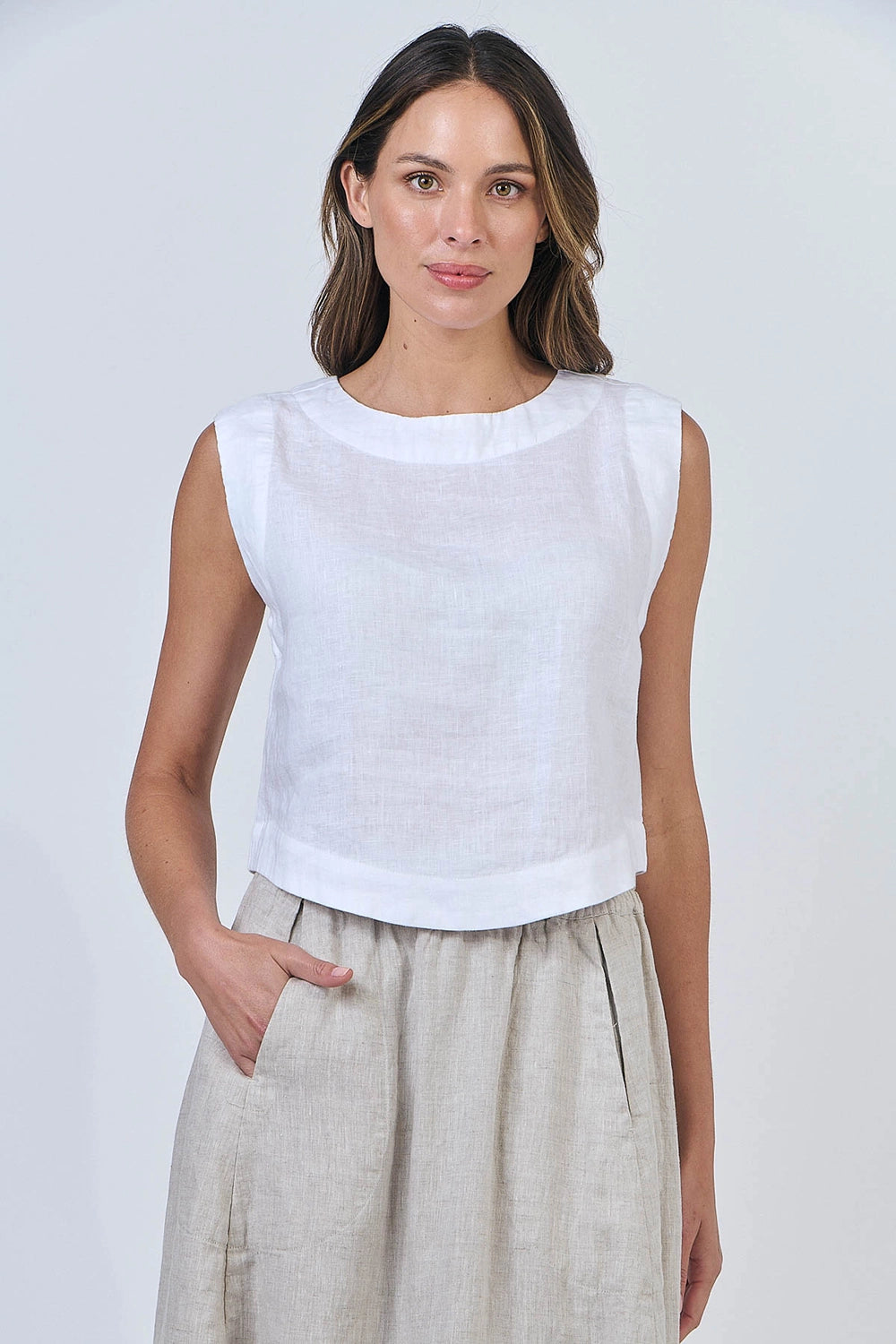 Naturals by O & J Linen Top in White GA581