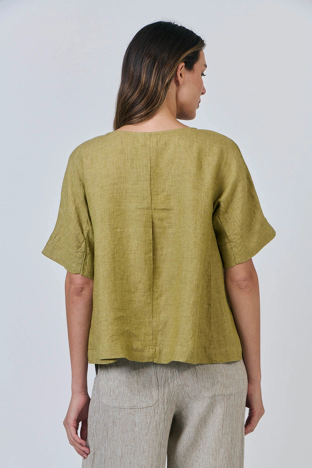 Naturals by O & J Linen Top in Bamboo GA585