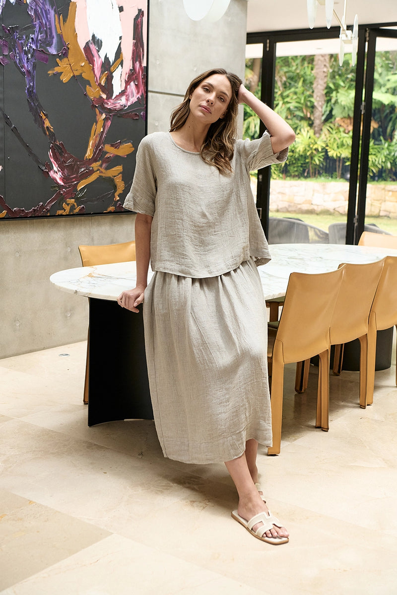 Naturals by O & J Linen Top in Cement GA585