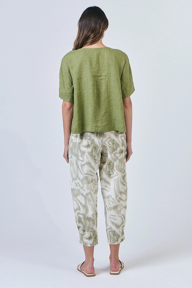 Naturals by O & J Linen Top in Moss GA585