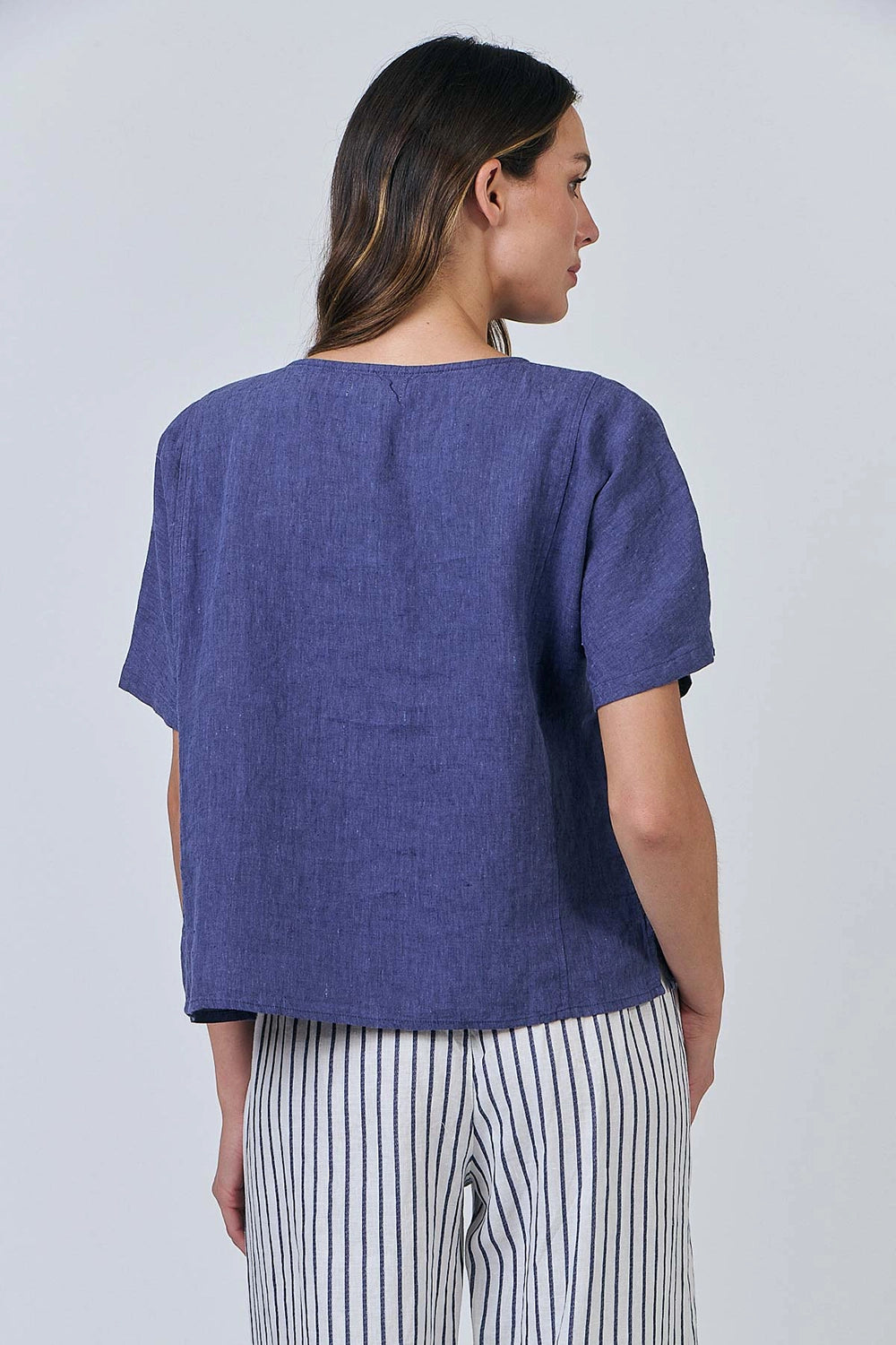Naturals by O & J Linen Blouse in Blueberry GA587