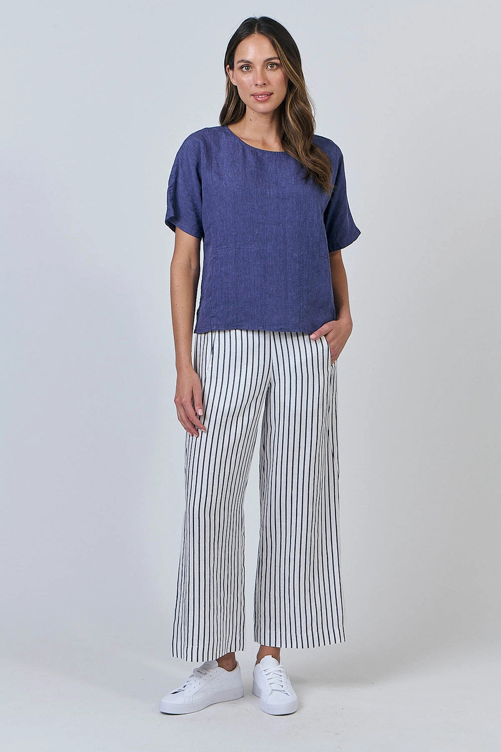Naturals by O & J Linen Blouse in Blueberry GA587