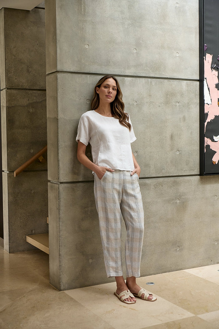 Naturals by O & J Linen Pants in Mesh GA619
