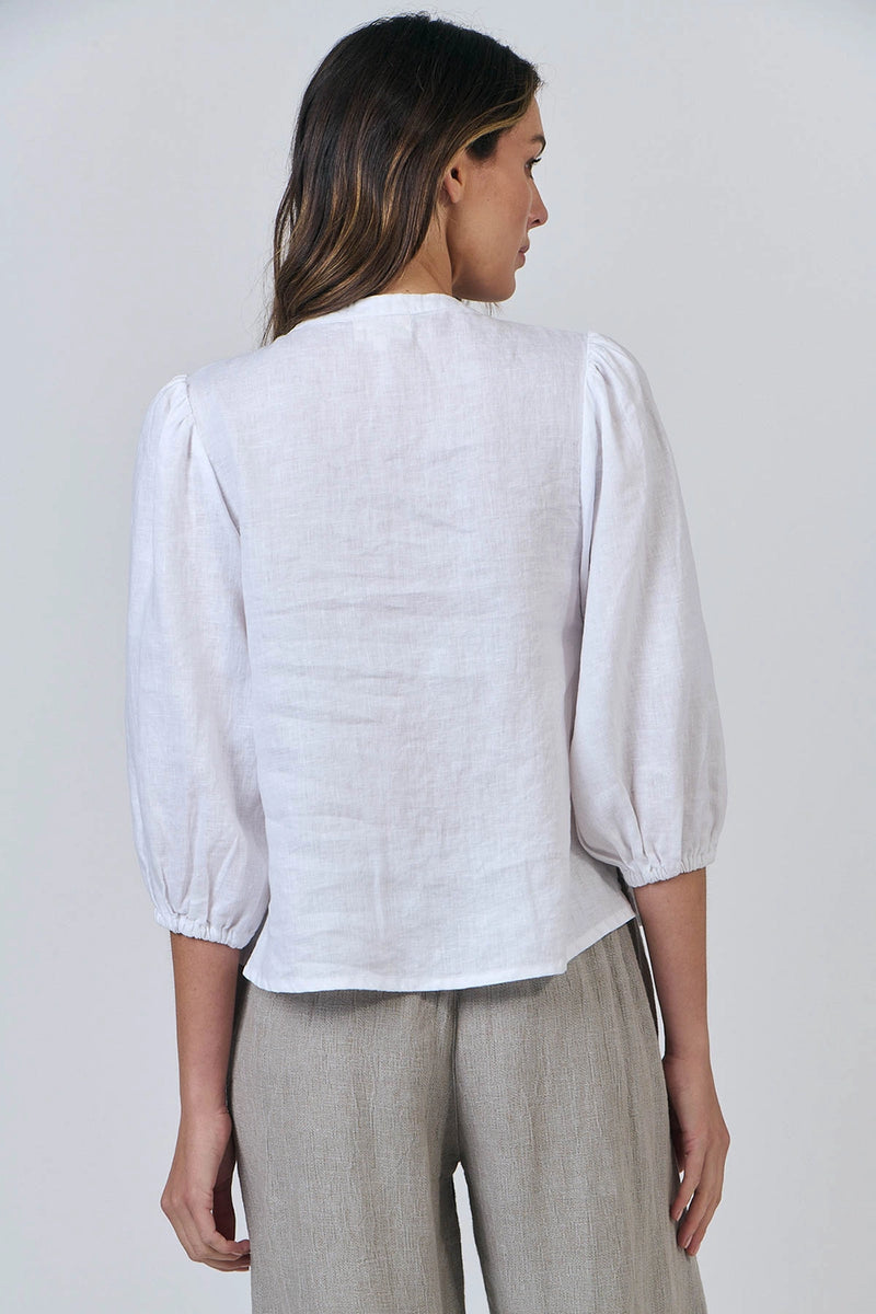 Naturals by O & J Linen Top in White GA590