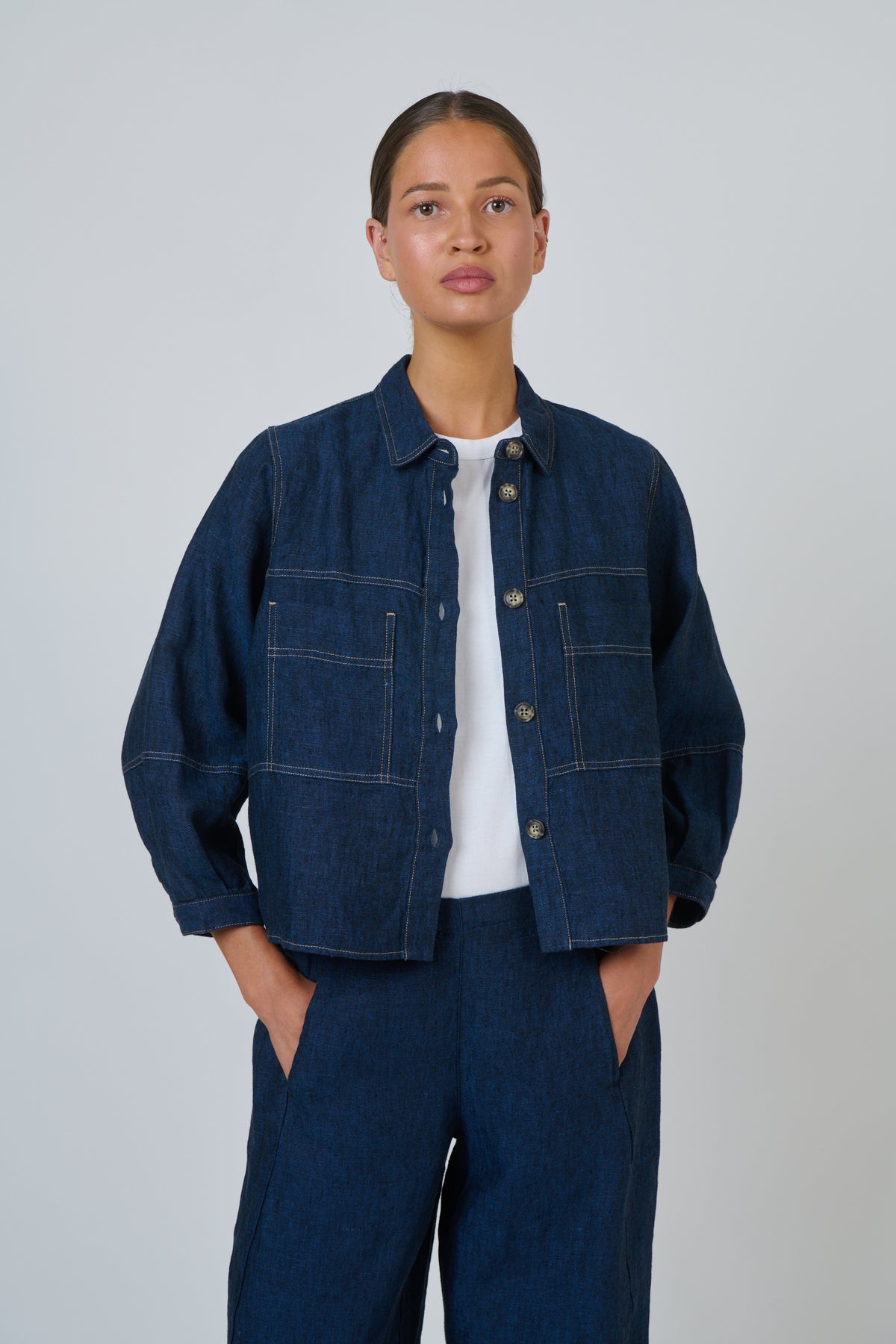 Naturals by O & J Linen Jacket in Eclipse GA598