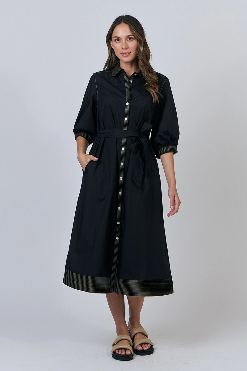 Naturals by O & J Linen Dress in Black GA607