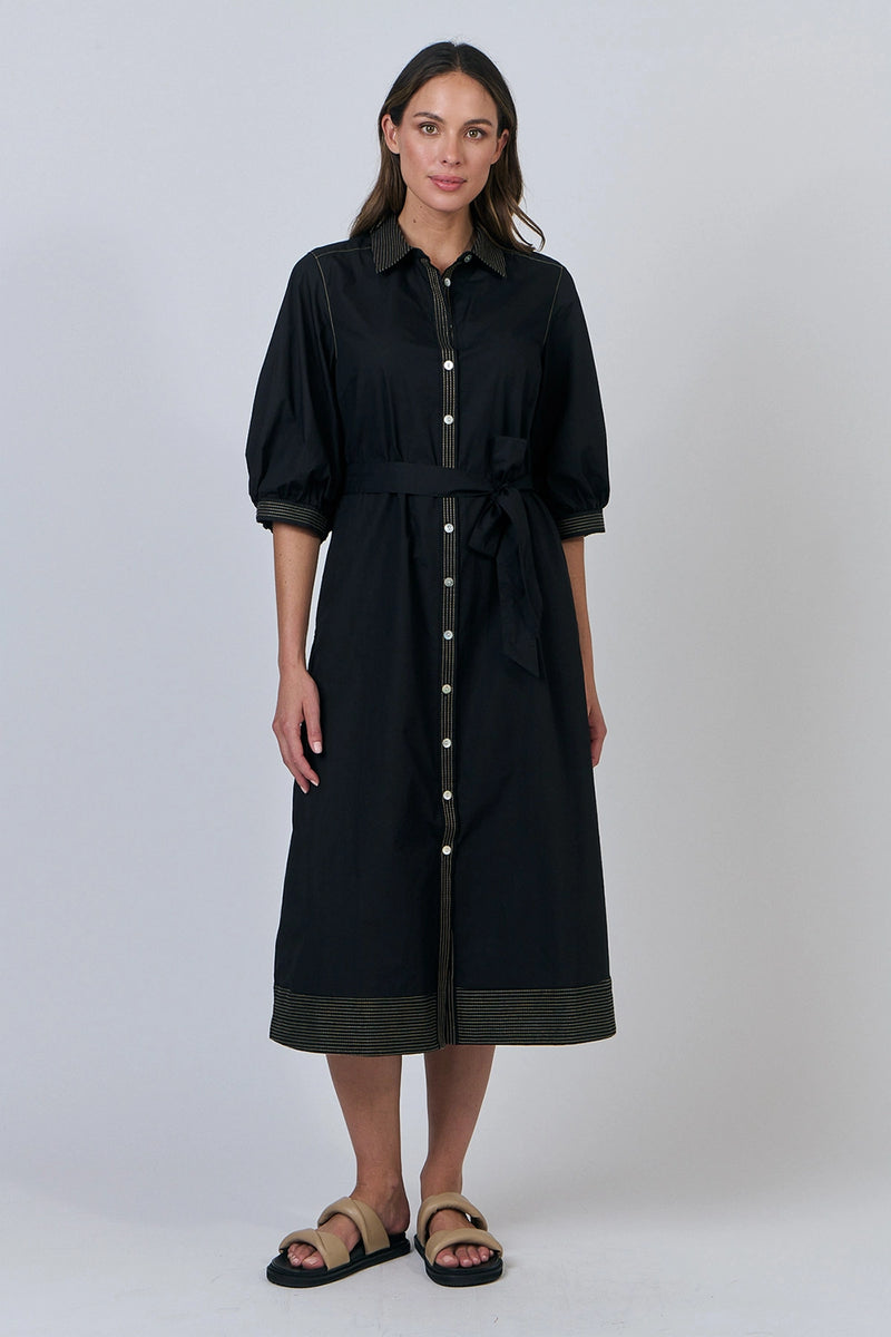 Naturals by O & J Linen Dress in Black GA607