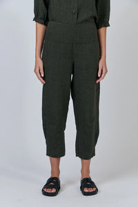 Naturals by O & J Linen Pants in Licorice GA615