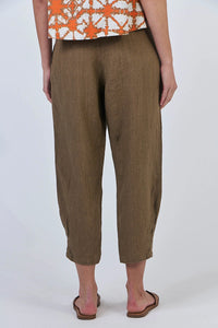 Naturals by O & J Linen Pants in Tobacco GA615