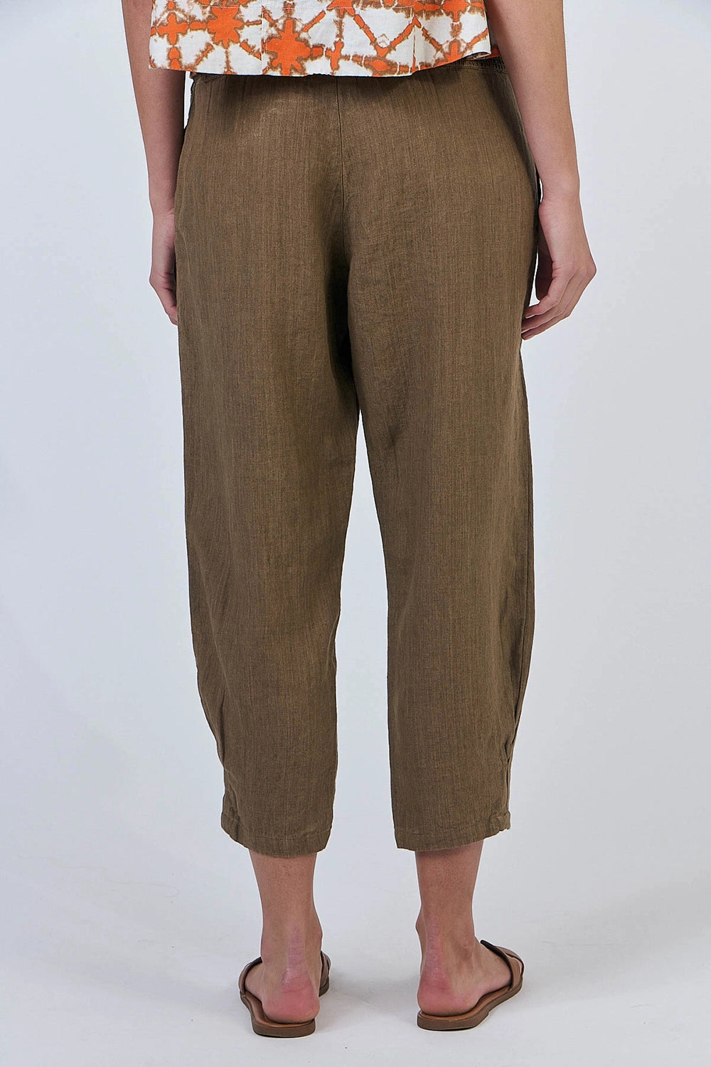 Naturals by O & J Linen Pants in Tobacco GA615