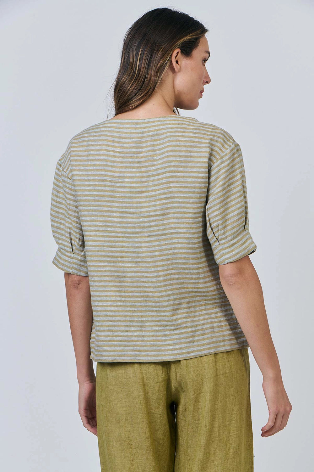 Naturals by O & J Linen Boat Neck Top in Reed GA623