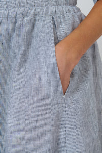 Naturals by O&J Linen Skirt in Sliver GA639
