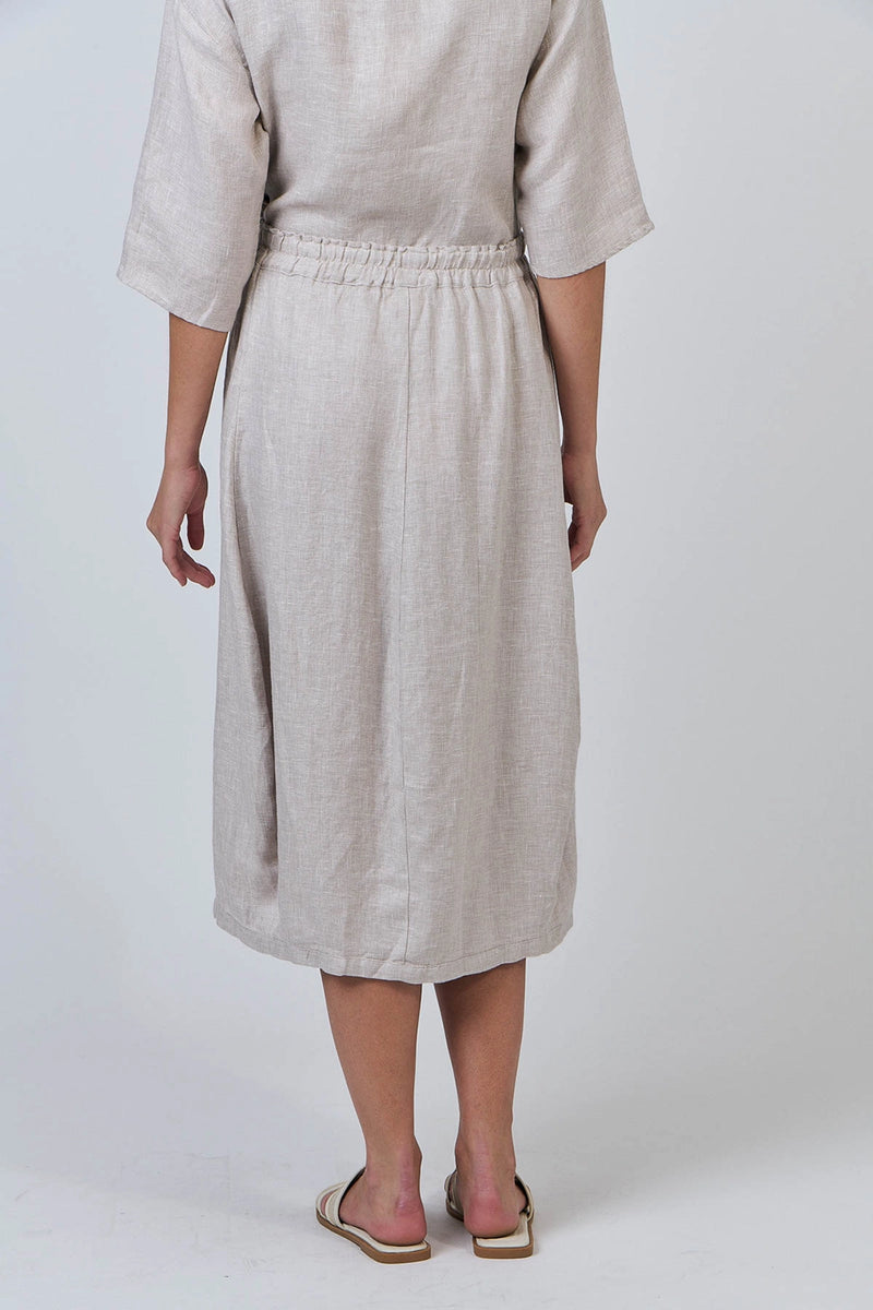 Naturals by O & J Linen Skirt in Dune GA639