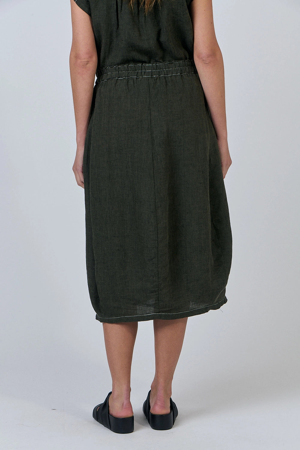 Naturals by O & J Linen Skirt in Licorice GA639