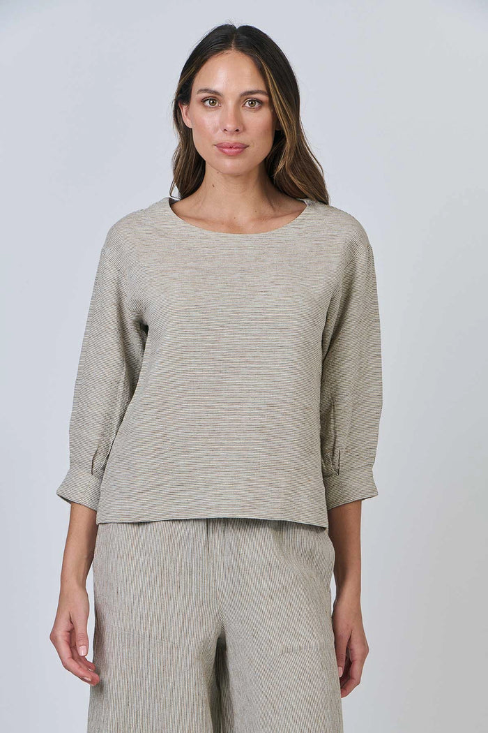 Naturals by O & J Linen Top in Blister GA641