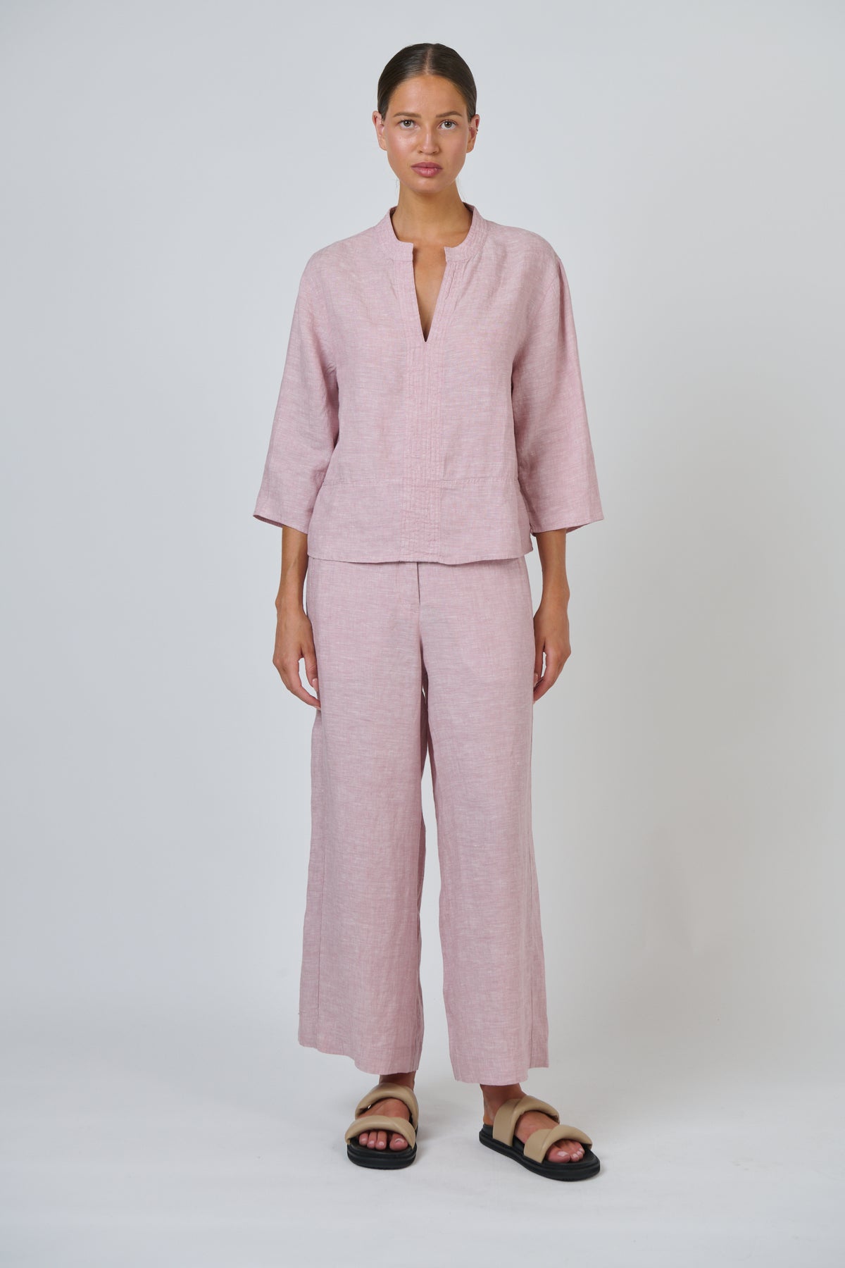 Naturals by O & J Linen Top in Radish GA668