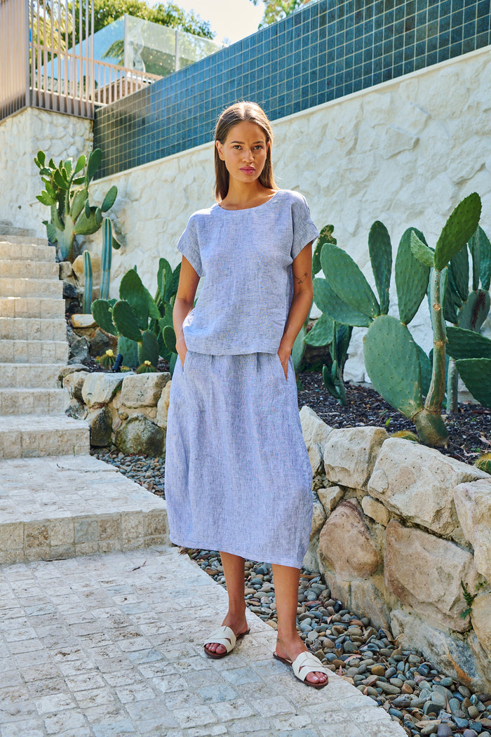 Naturals by O&J Linen Top in Sliver GA686