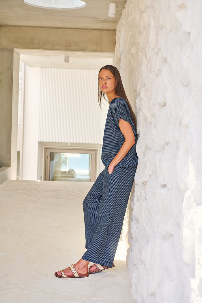 Naturals by O&J Linen Pant in Streamlined GA398