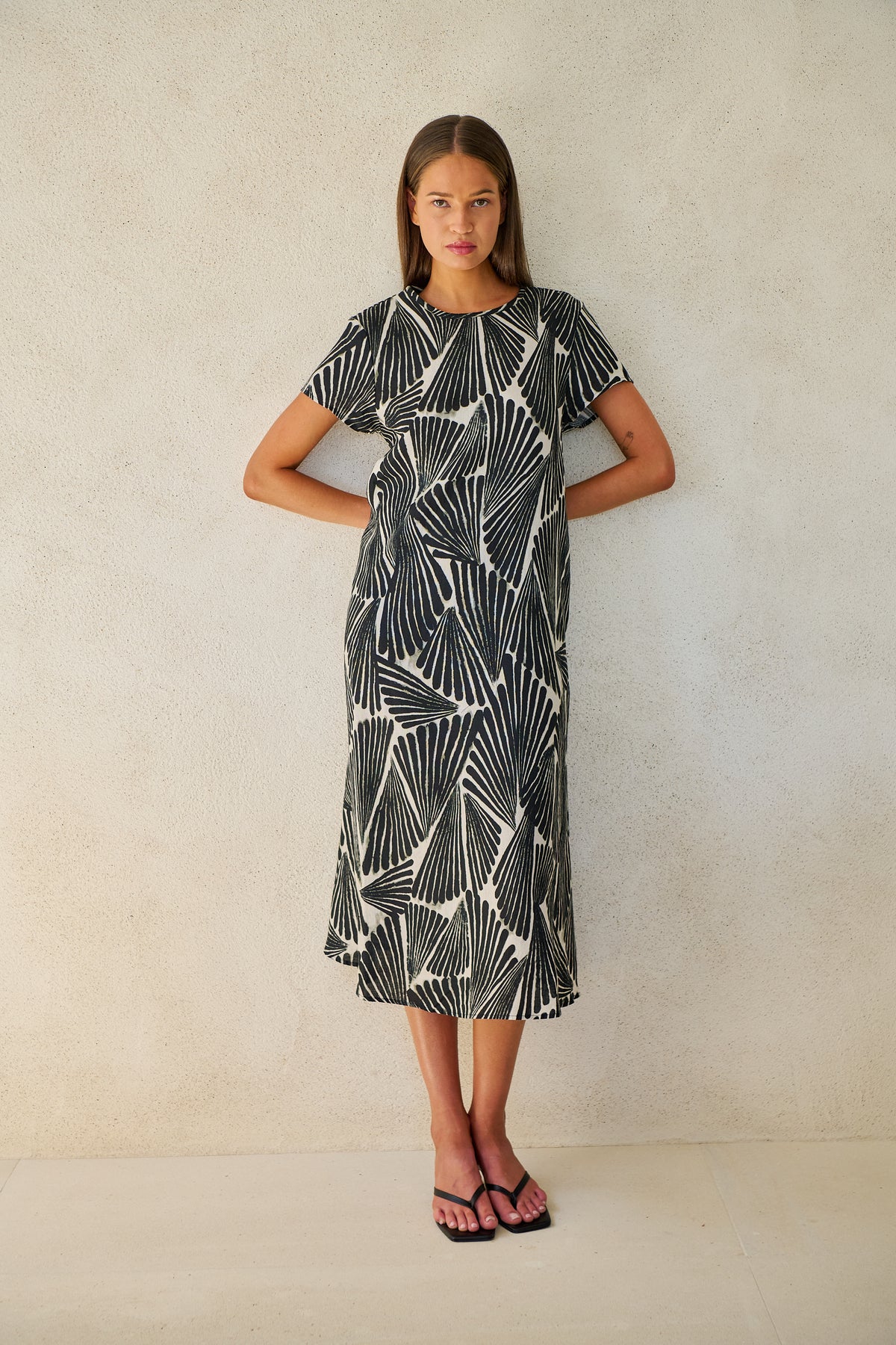 Naturals by O & J Linen Dress in Folies GA706