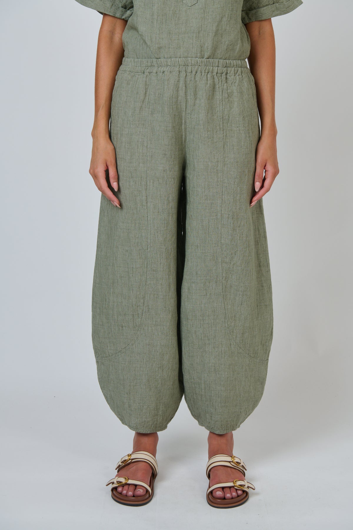 Naturals by O & J Linen Pants in Artichoke GA714
