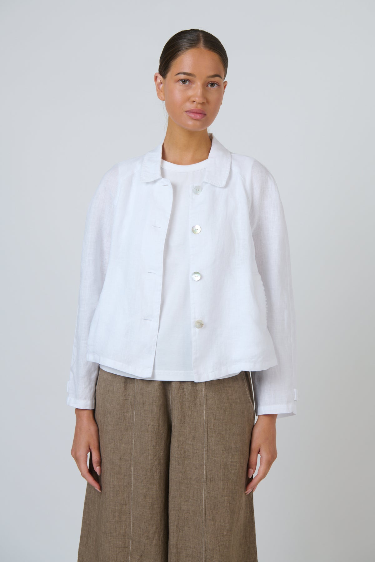 Naturals by O & J Linen Jacket in White GA715