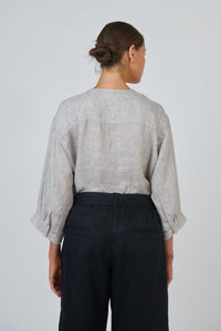 Naturals by O & J Linen Top in Chai GA717