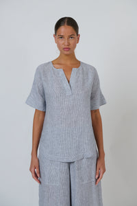 Naturals by O&J Linen Top in Sliver GA718