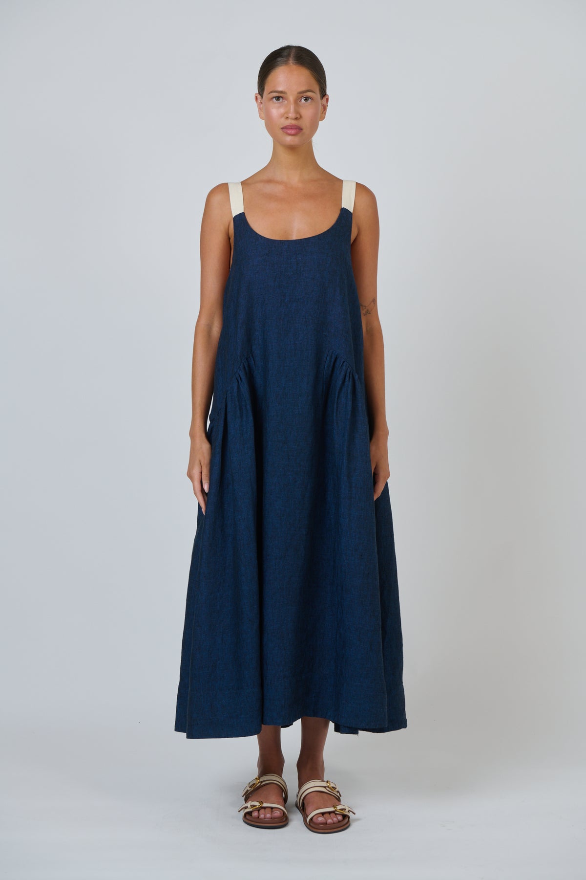 Naturals by O & J Linen Dress in Eclipse GA719